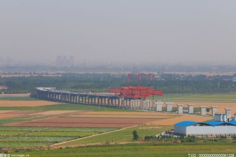 三峡集团江苏如东海上风电项目首台机组正式向江苏电网送电