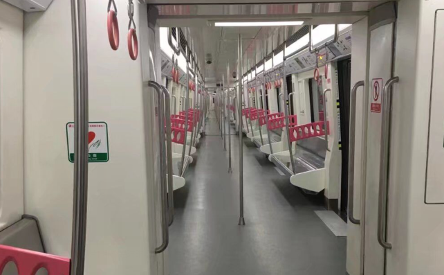 深圳又一条南北向地铁快线 地铁12号线南头古城站封顶