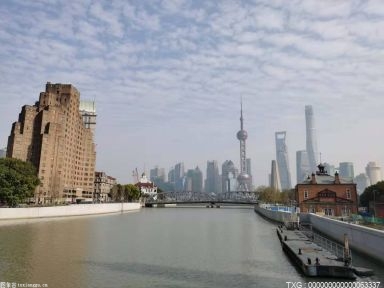 武汉打造“新沿海”加速开通外贸航运