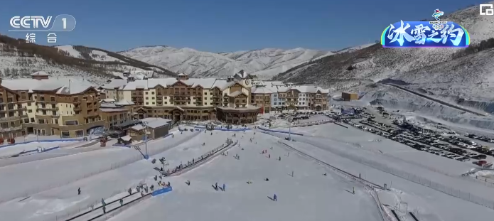 金佛山冰雪季正式启动 将为游客带来集滑雪、温泉为一体的冬季盛会